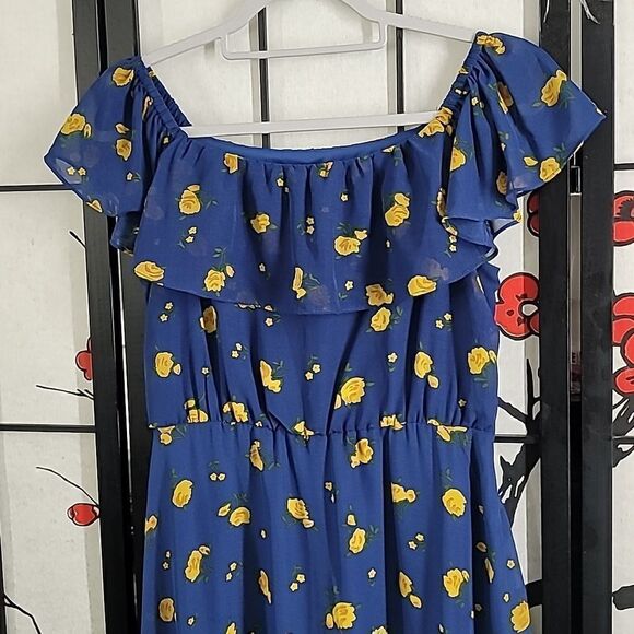 Betsy Johnson nwt Vintage Off The Shoulder Floral Maxi Dress - Picture 6 of 13